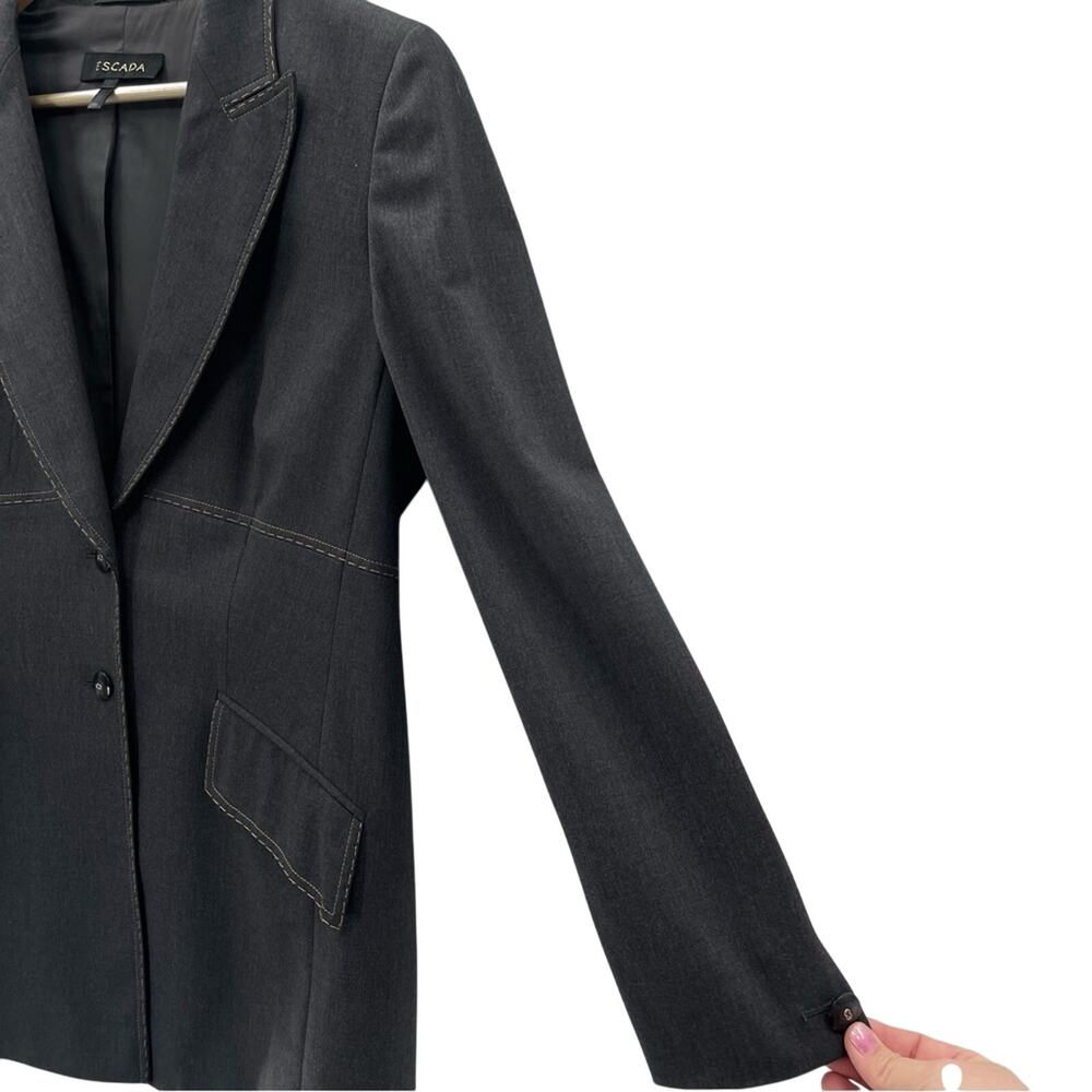 Escada Margaretha Ley Wool Contrast Stitch Denim Look Gray 2 Button Blazer US 12 - Picture 4 of 10